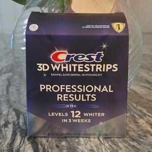 Crest 3D Whitestrips Enamel Safe Kit - Blue and White